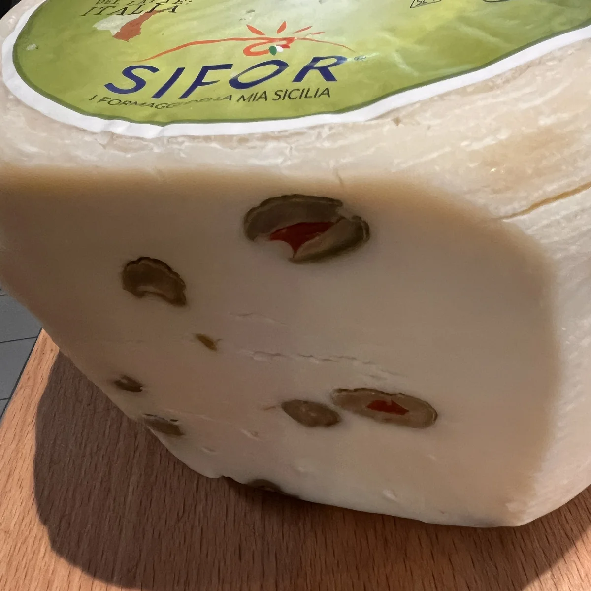 Pecorino aux Olives